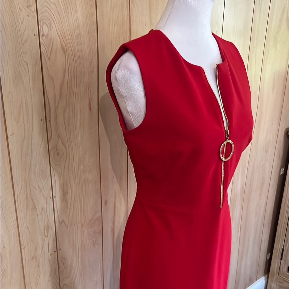Calvin Klein Red‎ Sleeveless Sheath Dress With Gold Zipper O-Ring - Size 4 - Picture 9 of 13
